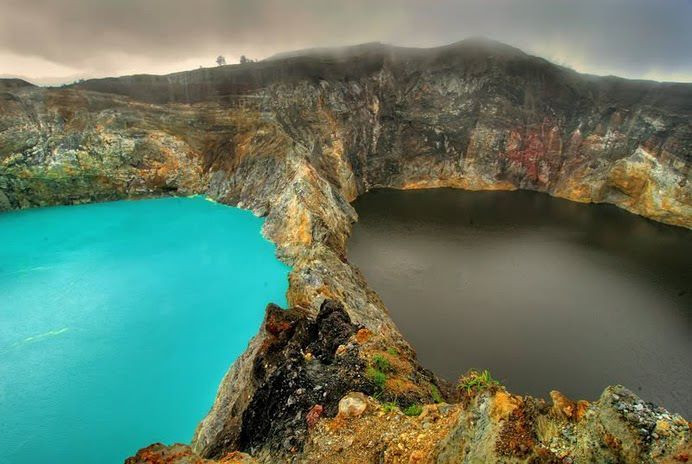 Danau Kelimutu: Keajaiban Danau 3 Warna di-Indonesia